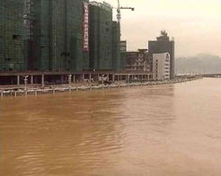 东方时空 气象专家李维京分析今年反常气候